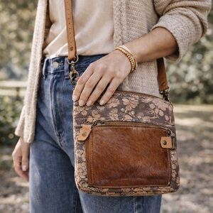 Olay Boho Floral Crossbody Purse Brown Canvas cowhide Western Boho Cottagecore